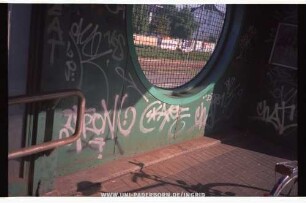 chAt | NOS | STRoNG