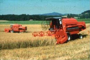 Fotografie: Erntetechnik, Mähdrusch, Mähdrescher selbstfahrend