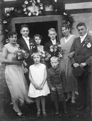 Mittelsachsen, Familienfeier : Mittelsachsen. Familienfeier (vermutlich eine Hochzeit)