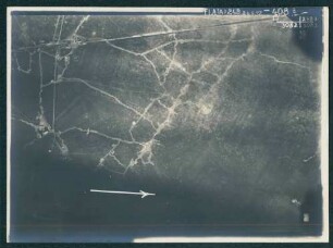 Foto der Stellungen östlich der Pierquin Ferme nordwestlich von Reims (Luftbild)