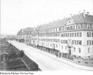 Dresden-Löbtau, Frankenbergstraße : Dresden-Löbtau. Wohnhäuser einer Wohnanlage (1905/1910), Frankenbergstraße. Straßenansicht
