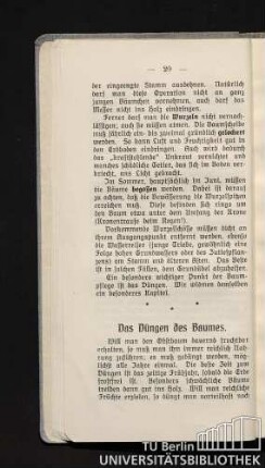 Das Düngen des Baumes.
