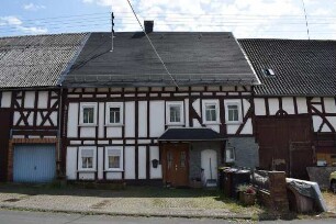 Hofzeile; Haiger, Mittelstraße 6, Mittelstraße 8