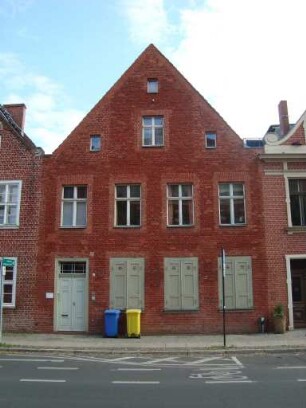 Potsdam, Kurfürstenstraße 16