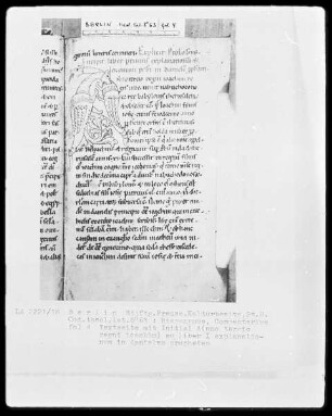 Hieronymus, Commentarii in Danielem, Johel, Micheam et Jonam — Initiale A in Gestalt zweier sich beißender Drachen, Folio 4recto