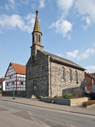 Ev. Kirche; Grünberg, Bernsfelder Straße o. Nr.