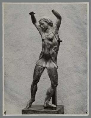Etruskische Bronzestatuette aus dem 4. Jhr. v. Chr. (Etruskische Tänzerin) im Museo archeologico nazionale, Florenz, Toskana