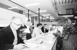 Freiburg im Breisgau: Tag der offenen Tür in der Universität