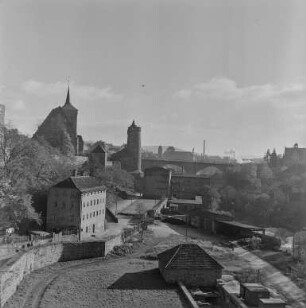 Bautzen : Blick auf Michaeliskirche, Alte Wasserkunst, Friedenskirche und Spree