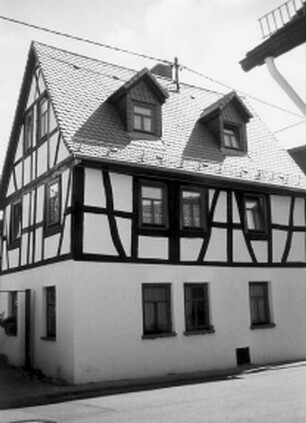Hofheim am Taunus, Pfarrgasse 13