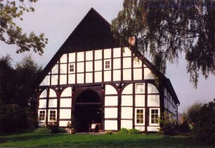 Fachwerkhaus, Warweg 7, Aussenansicht. Detmold. Heiligenkirchen. Papierabzug