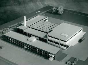 Fabrikanlage und Bürogebäude der Motta GmbH