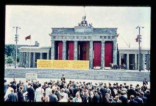 Am Brandenburger Tor