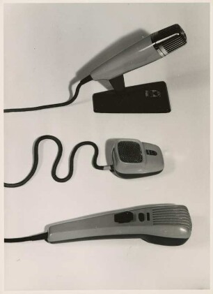Grundig Stielmikrofon "504" für Diktiergerät, dynamisches Mikrofon "GDM 12", dynamisches Bändchen-Mikrofon "GBM 125" von ? Hübner