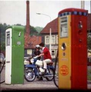 Neues Simson-Moped "Sperber"
