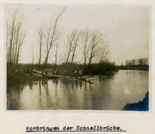 Foto des Vorbringens der Schnellbrücke bei Savigny-sur-Aisne