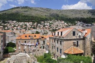 Dubrovnik - Stadtübersicht : Stadtübersicht von der Stadtmauer, aufgenommen am 2. Juli 2010 in Dubrovnik