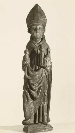 Heiliger Heribert mit einem Kirchenmodell