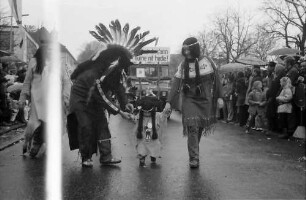 Freiburg: Freiburger Fasnet 1972 [Indianer]