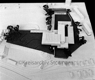 Architekturmodell für die Kreisberufsschule Bad Oldesloe von Meinhard von Gerkan und Volkwin Marg