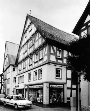 Fachwerkwohnhaus; Alsfeld, Untergasse 25