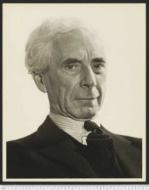 Porträtaufnahme Bertrand Russell