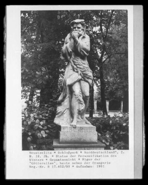 Statue der Personifikation des Winters