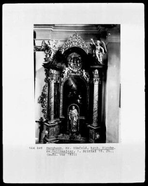 Rechter Seitenaltar
