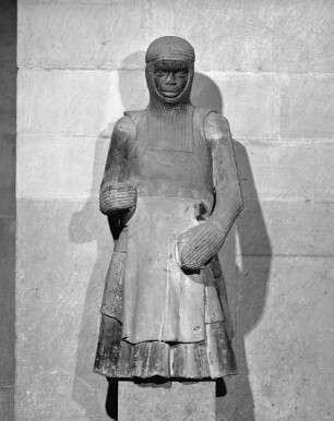 Statue des Heiligen Mauritius in Kettenhemd und Lederkoller