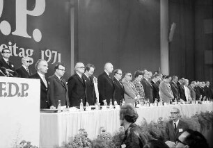 Freiburg: Stadthalle; FDP 22. Bundesparteitag, Gedenkminute