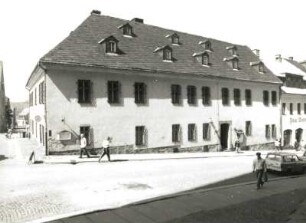 Annaberg-Buchholz, Große Kirchgasse 16. Erzgebirgsmuseum (1732). Eckansicht