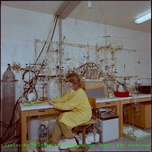 Laboranlage des Instituts für Heiße Chemie (IHCh)