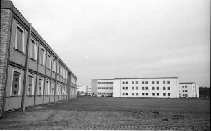 Übergabe der neuen Luftwaffenkaserne in Neureut (General-Fahnert-Kaserne).