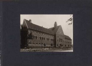 Landgericht III, Berlin-Charlottenburg: Vorderansicht