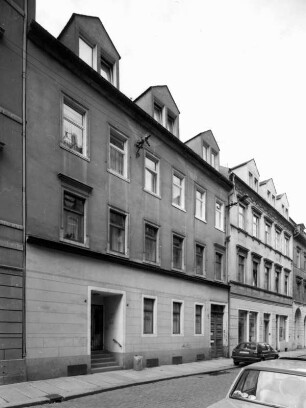Meißen-Altstadt, Martinstraße 10/11. Wohnhäuser mit Laden (E. 19. Jh.). Straßenansicht