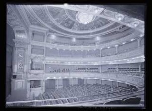 Albert-Theater, Dresden (auch: Theater des Volkes, Stadttheater): Ansicht Zuschauerraum (Negativ zu Inv. Nr. TBS 099,09)