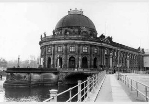 Blick auf das Bode-Museum