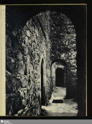 36 Wehrgang an der Nikolairuine