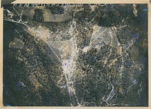 Foto der Stellungen am Gleisdreieck südöstlich von Oulches-la-Vallée-Foulon (Luftbild)