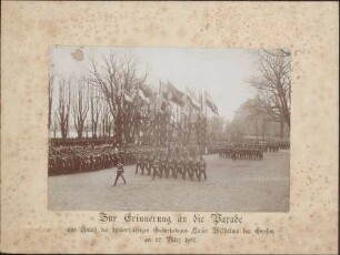 Kiel, Strandpromenade, Aufmarsch von Infanterie.
