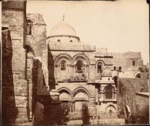 Grabeskirche, Jerusalem: Seitenansicht mit Eingang