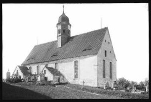 Seifersdorf. Kirche