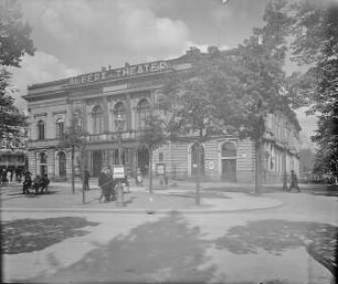 Albert-Theater : Dresden-Neustadt, Albert-Theater, Eingangsfront zum Albertplatz