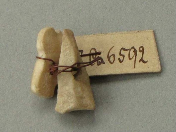 Miniaturschnitzerei (Fragment)