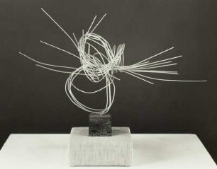Raumplastik "Hornisse"