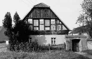 Bahnsdorf, Uebigau-Wahrenbrück, Dorfstraße 4