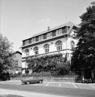 Kerns Internatschule: Königstraße: Außenansicht der Südfassade