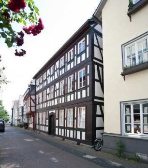 Lich, Kirchgasse 7