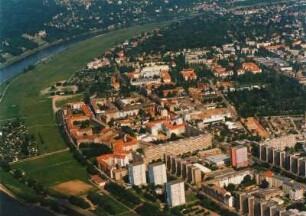 Dresden-Johannstadt. Stadtteilansicht Johannstadt und Blasewitz zwischen Elbe, Käthe-Kollwitz-Ufer, Waldpark und Trinitatisfriedhof. Luftbild-Schrägaufnahme von Süden