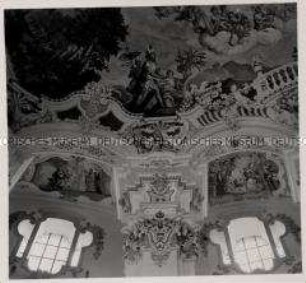 Steinhausen, Wallfahrtskirche Unserer Lieben Frau und Pfarrkirche St. Peter und Paul, Blick zur Decke (Detail)